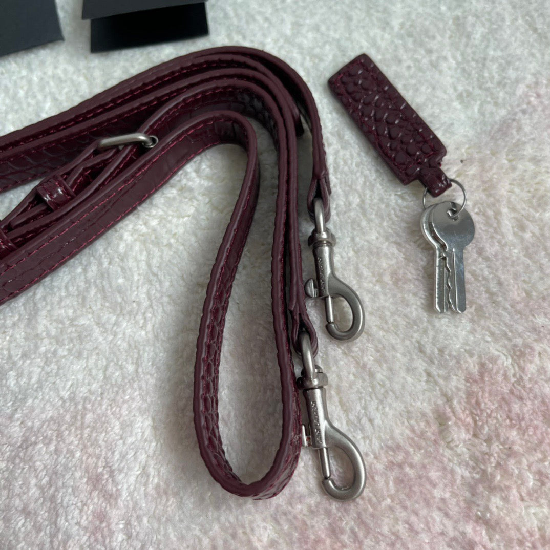 SAC DE JOUR CROC-EMBOSSED BAG – BURGUNDY