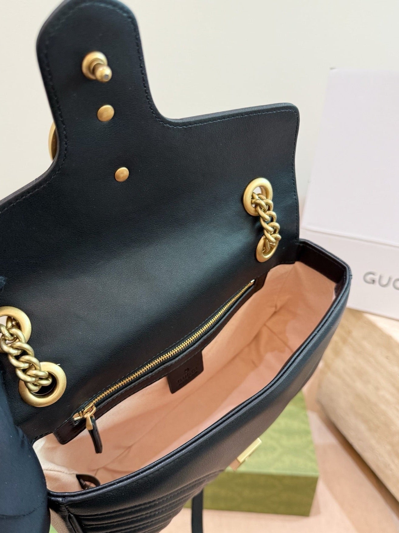 MARMONT SHOULDER BAG BLACK