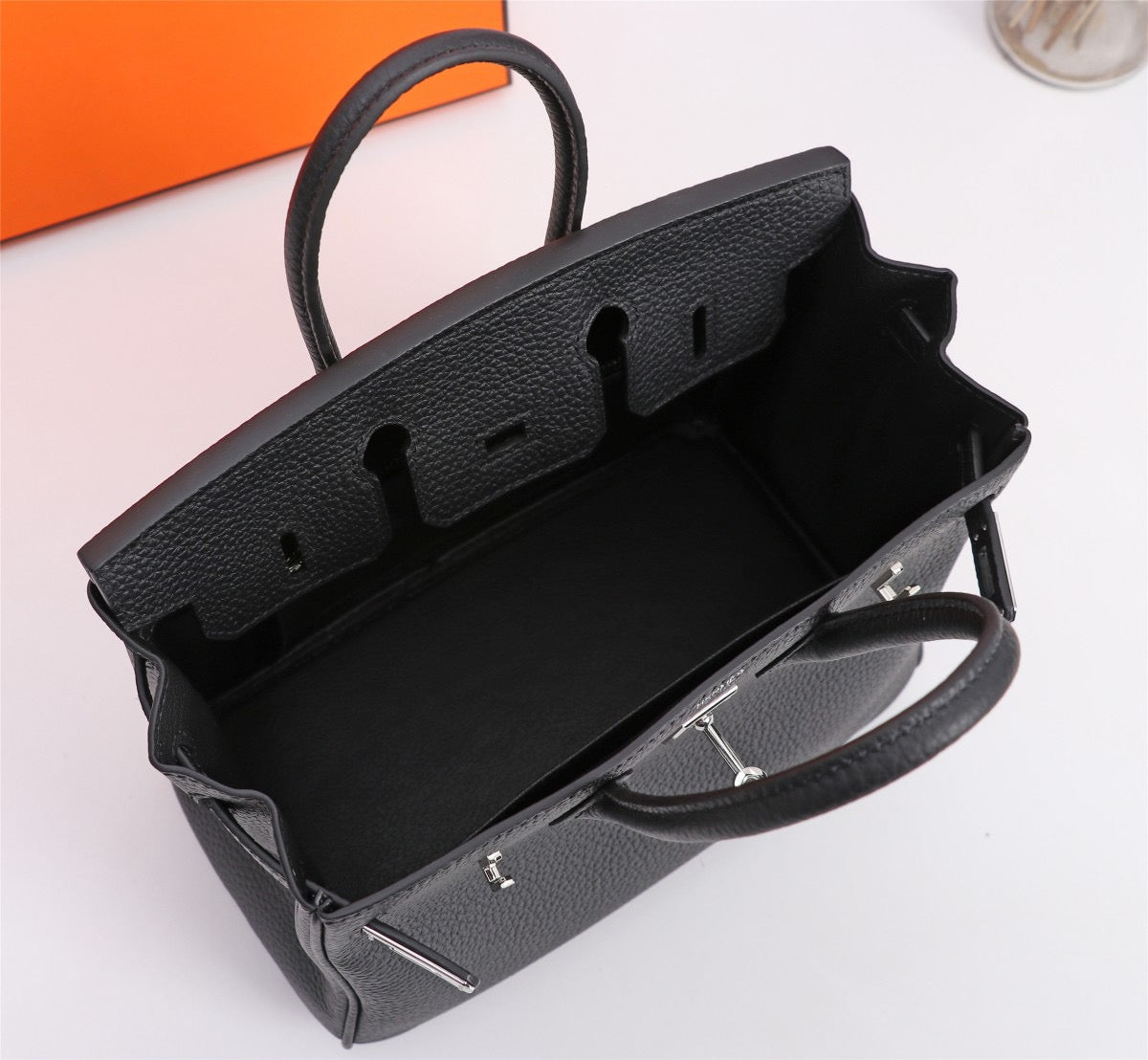 BIRKIN 30 – BLACK WITH PALLADIUM HARDWARE