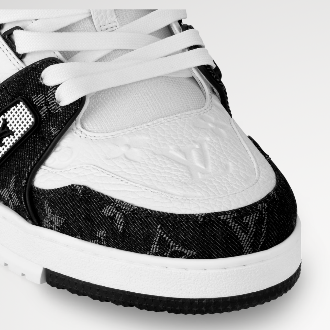 TM TRAINER SNEAKER - BLACK