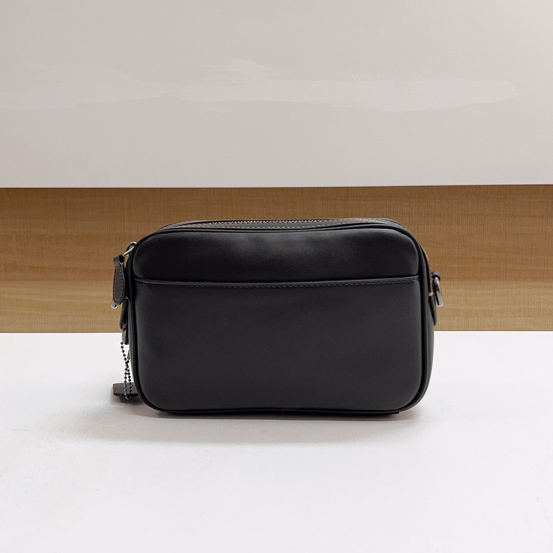 GRAHAM MENS BAG - PLAIN BLACK