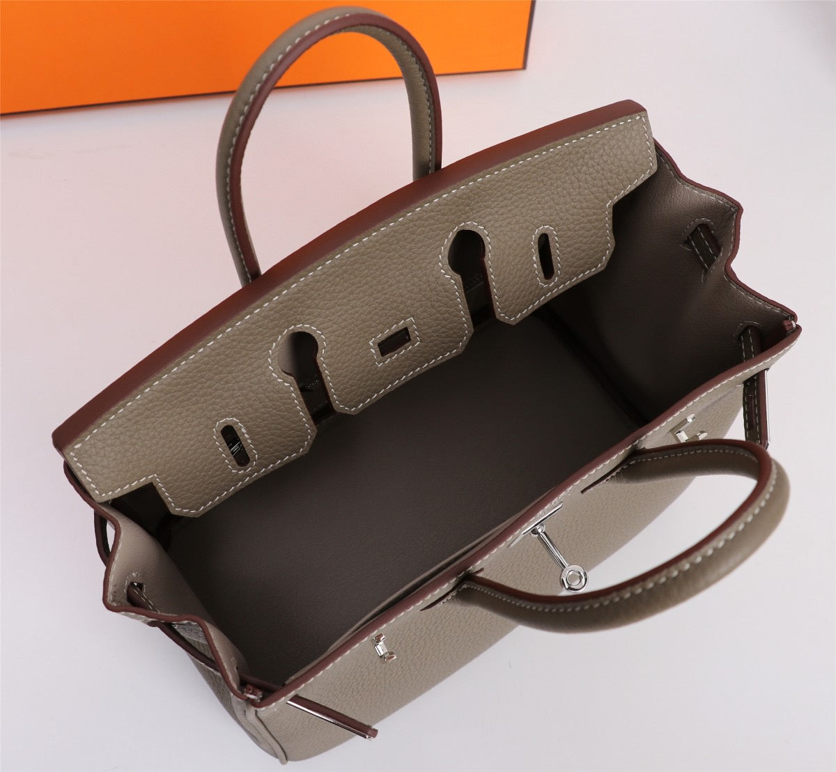 BIRKIN 30 – ÉTOUPE WITH PALLADIUM HARDWARE