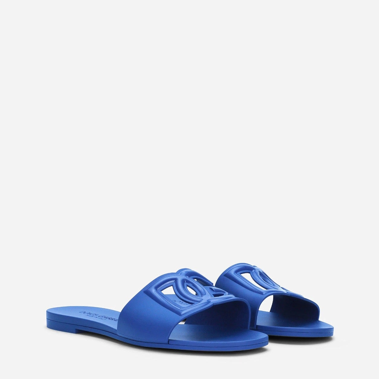 SLIDES / FLATS