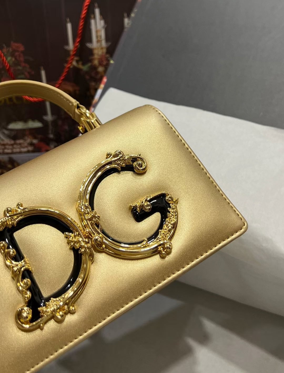 AMORE TOP HANDLE BAG – GOLD