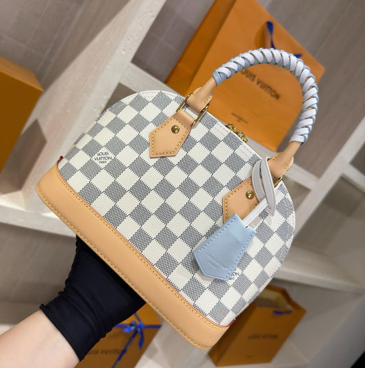 ALMA DAMIER AZUR
