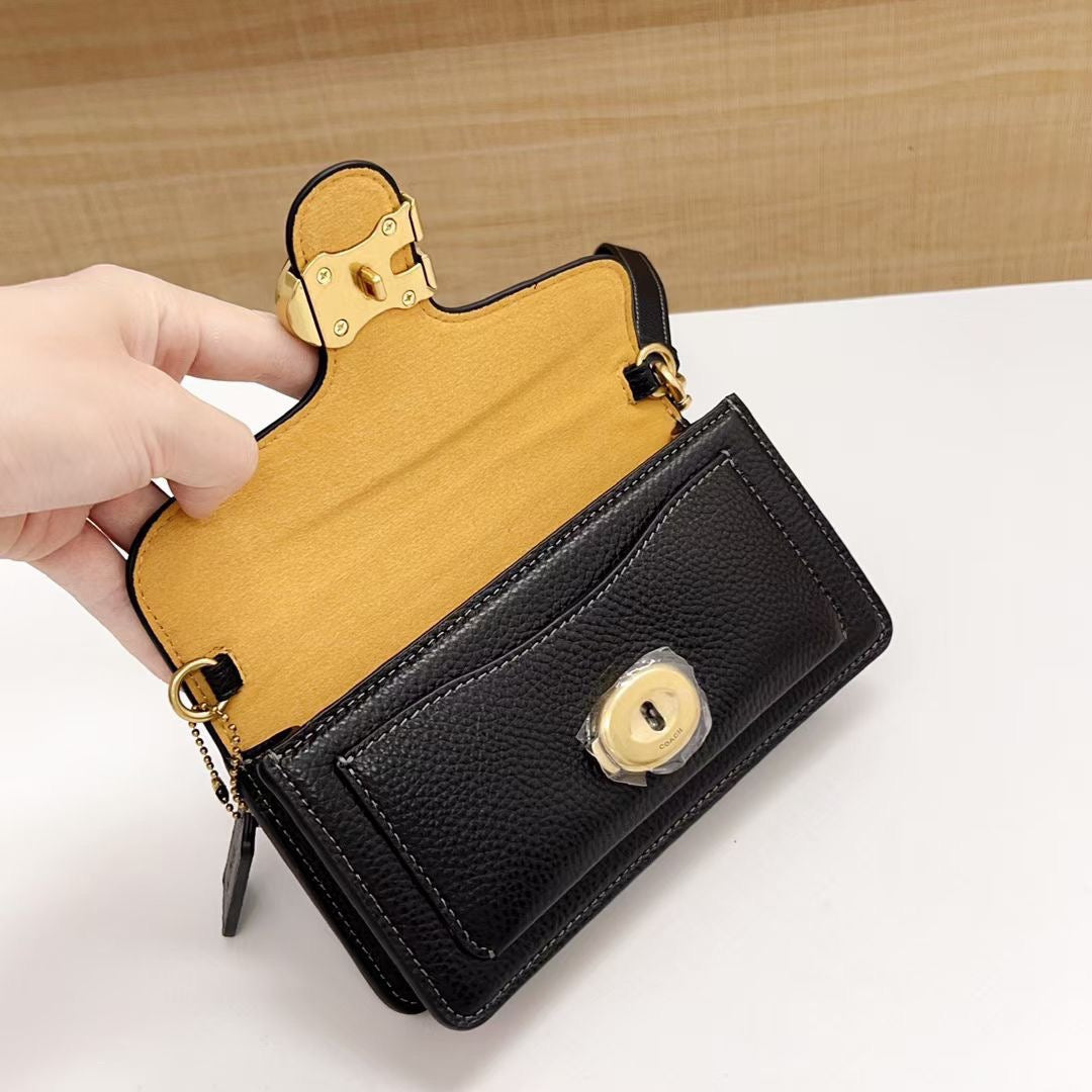 THE TABBY WRISTLET BAG - BLACK (MINI)