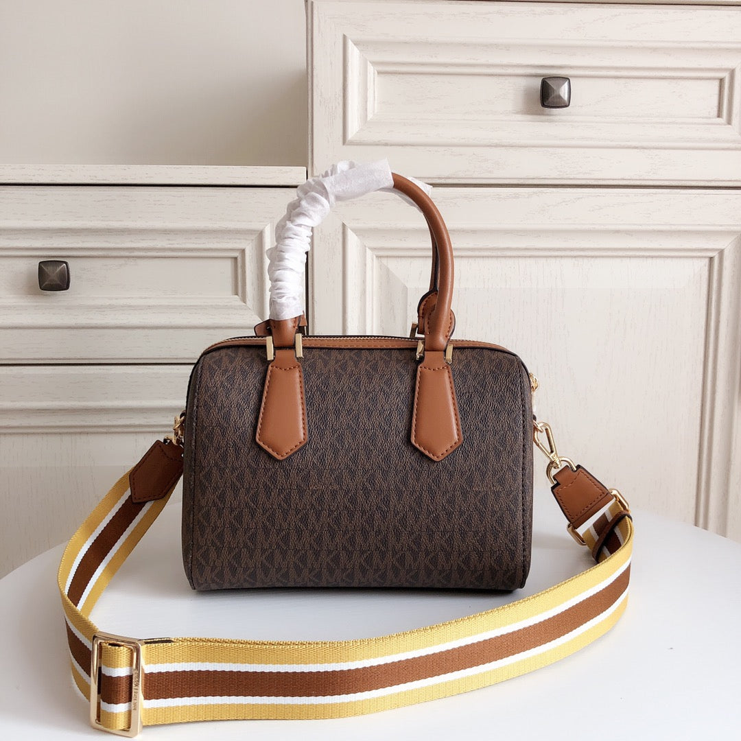 SATCHEL CROSSBODY BAG -  BROWN