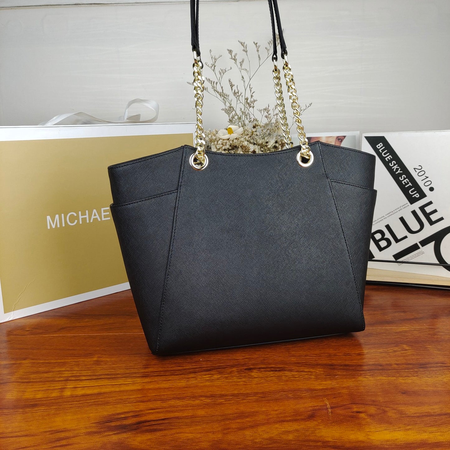 JET SET LARGE TOTE BAG - BLACK