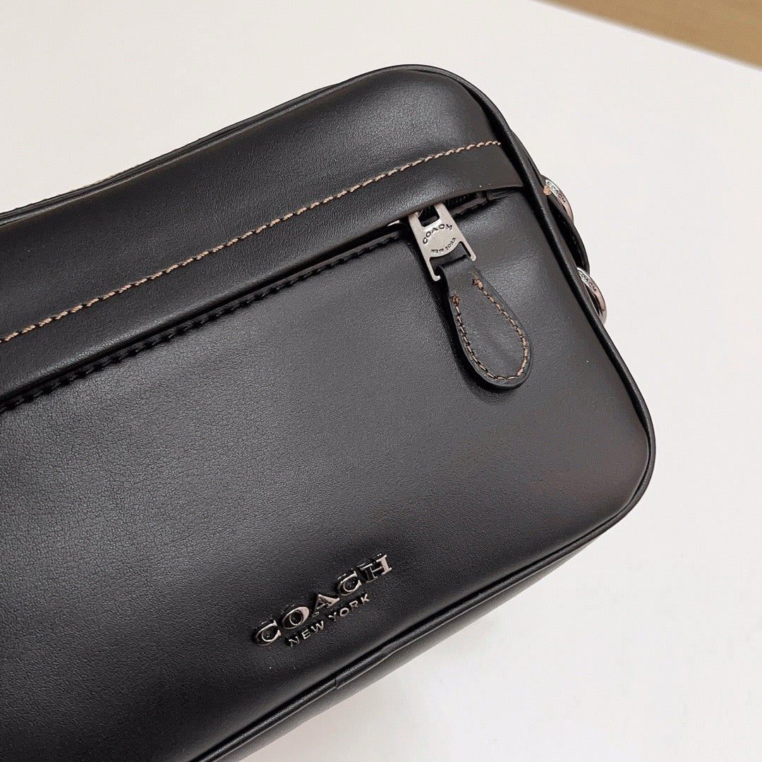 GRAHAM MENS BAG - PLAIN BLACK