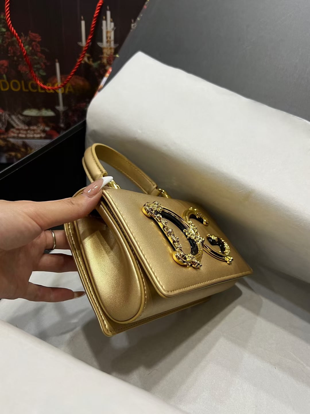 AMORE TOP HANDLE BAG – GOLD