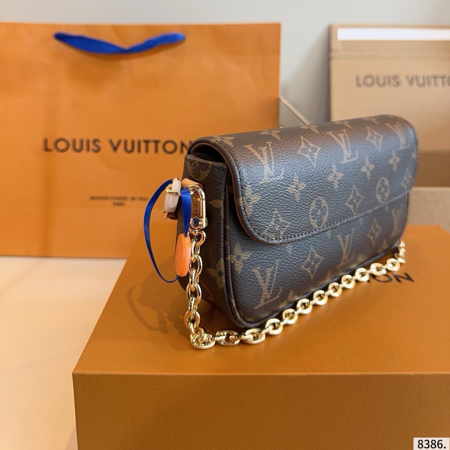 THE IVY BAG