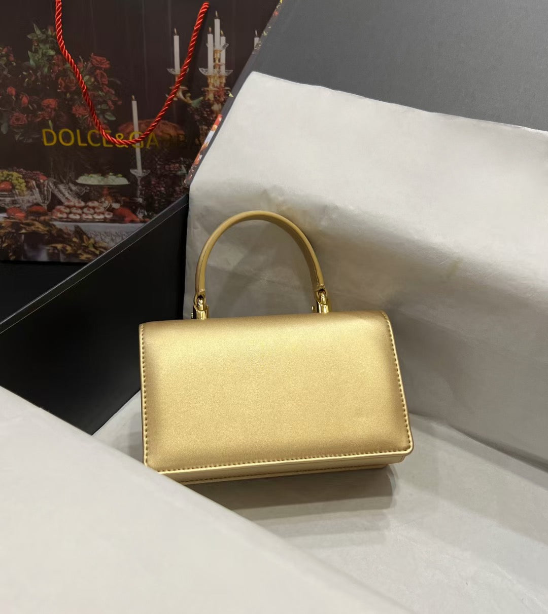 AMORE TOP HANDLE BAG – GOLD