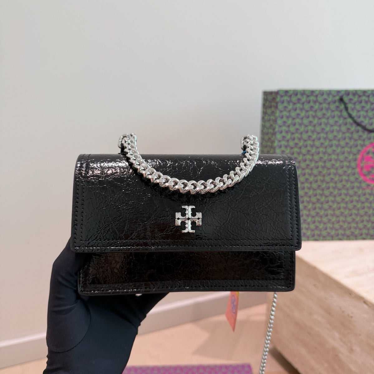 MINI XS KIRA CHAIN HANDLE BAG – BLACK