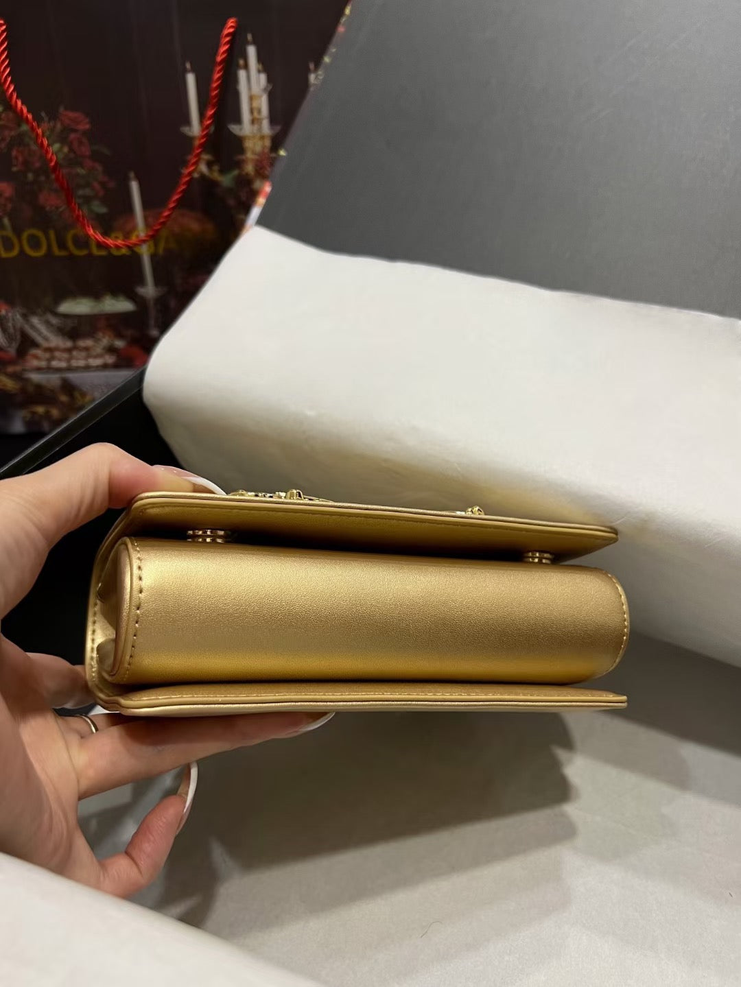 AMORE TOP HANDLE BAG – GOLD