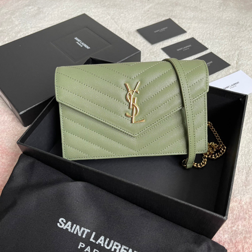 MINI ENVELOPE CHAIN BAG – OLIVE GREEN