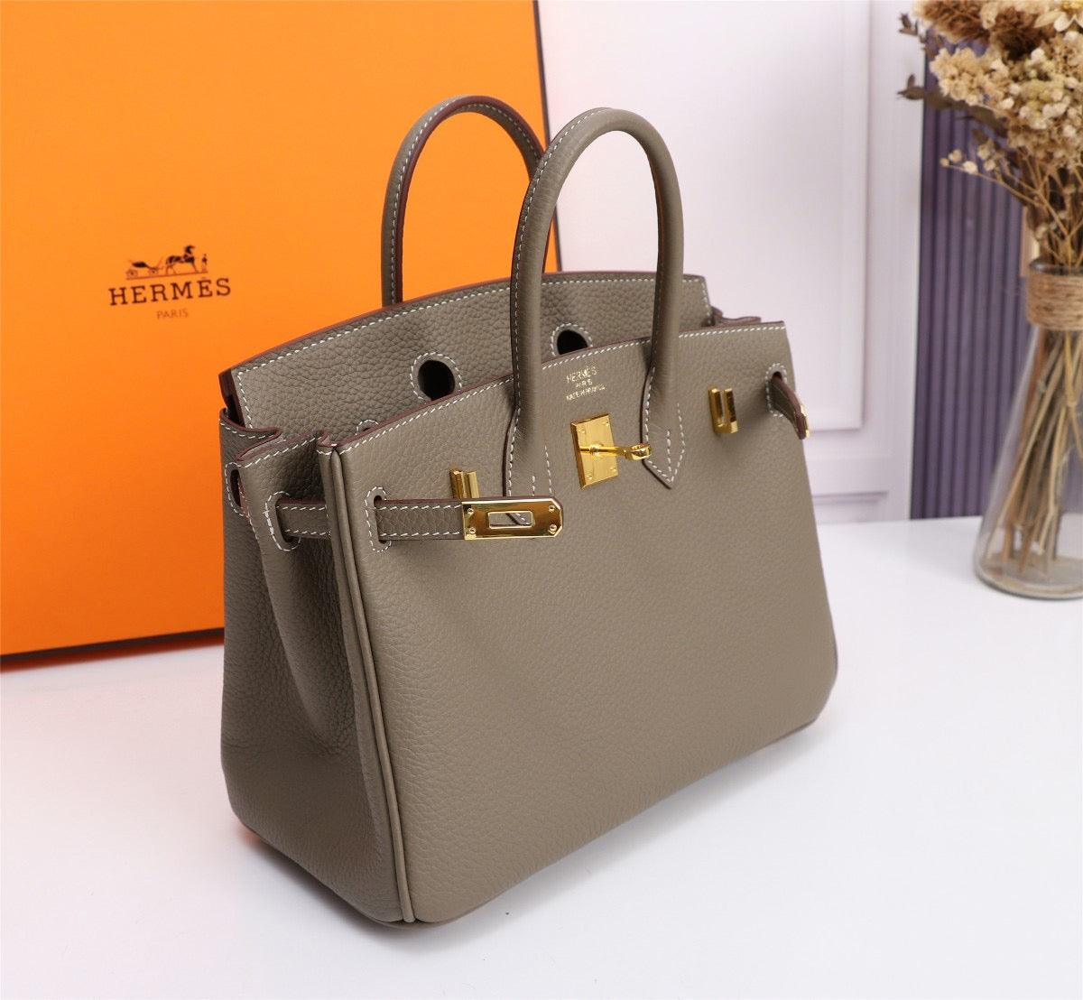 BIRKIN 30 – ÉTOUPE WITH GOLD HARDWARE