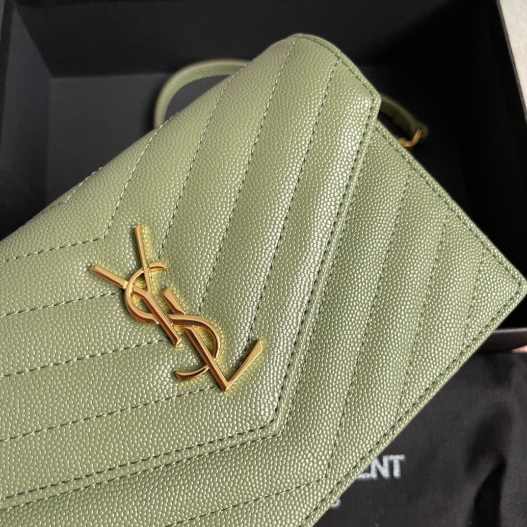 MINI ENVELOPE CHAIN BAG – OLIVE GREEN