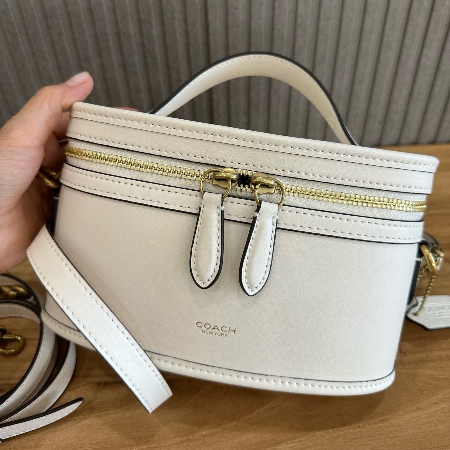TRAIL BAG - WHITE