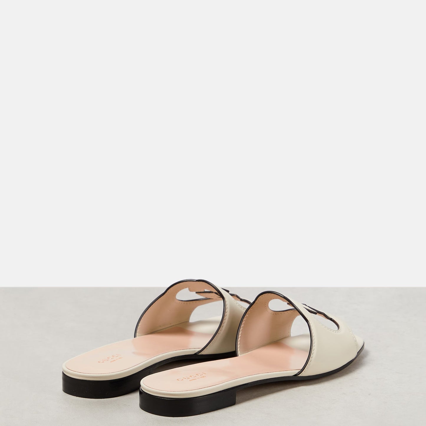 GG TWO TONED INTERLOCKING SLIDES - WHITE (B GRADE)
