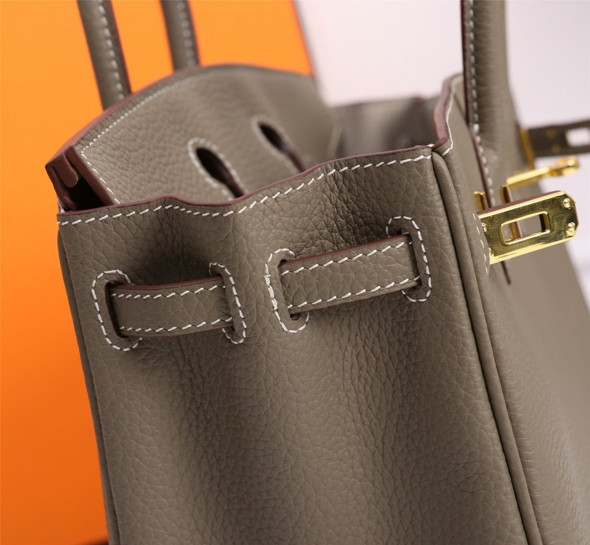 BIRKIN 30 – ÉTOUPE WITH GOLD HARDWARE