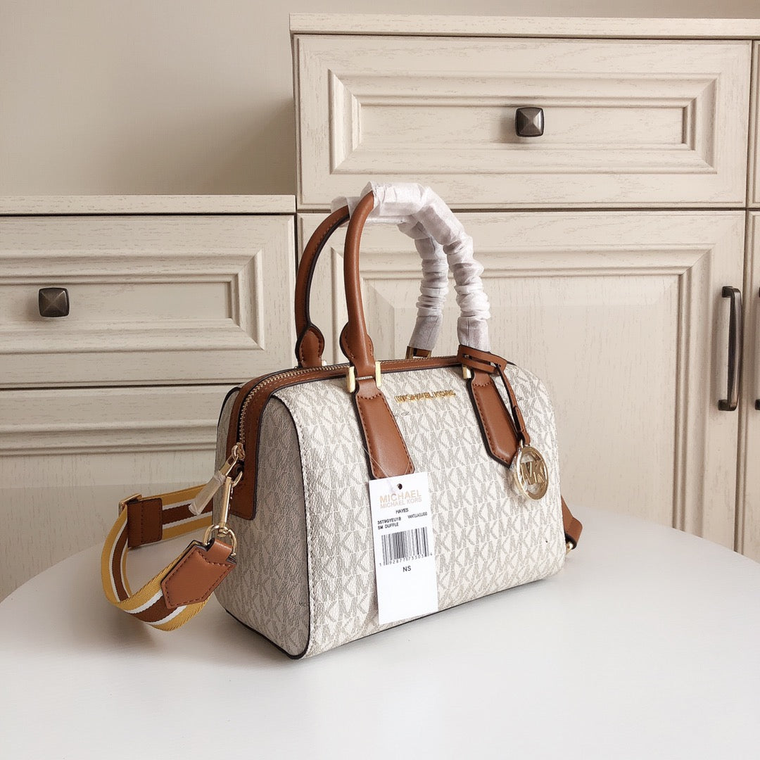 SATCHEL CROSSBODY BAG -  WHITE