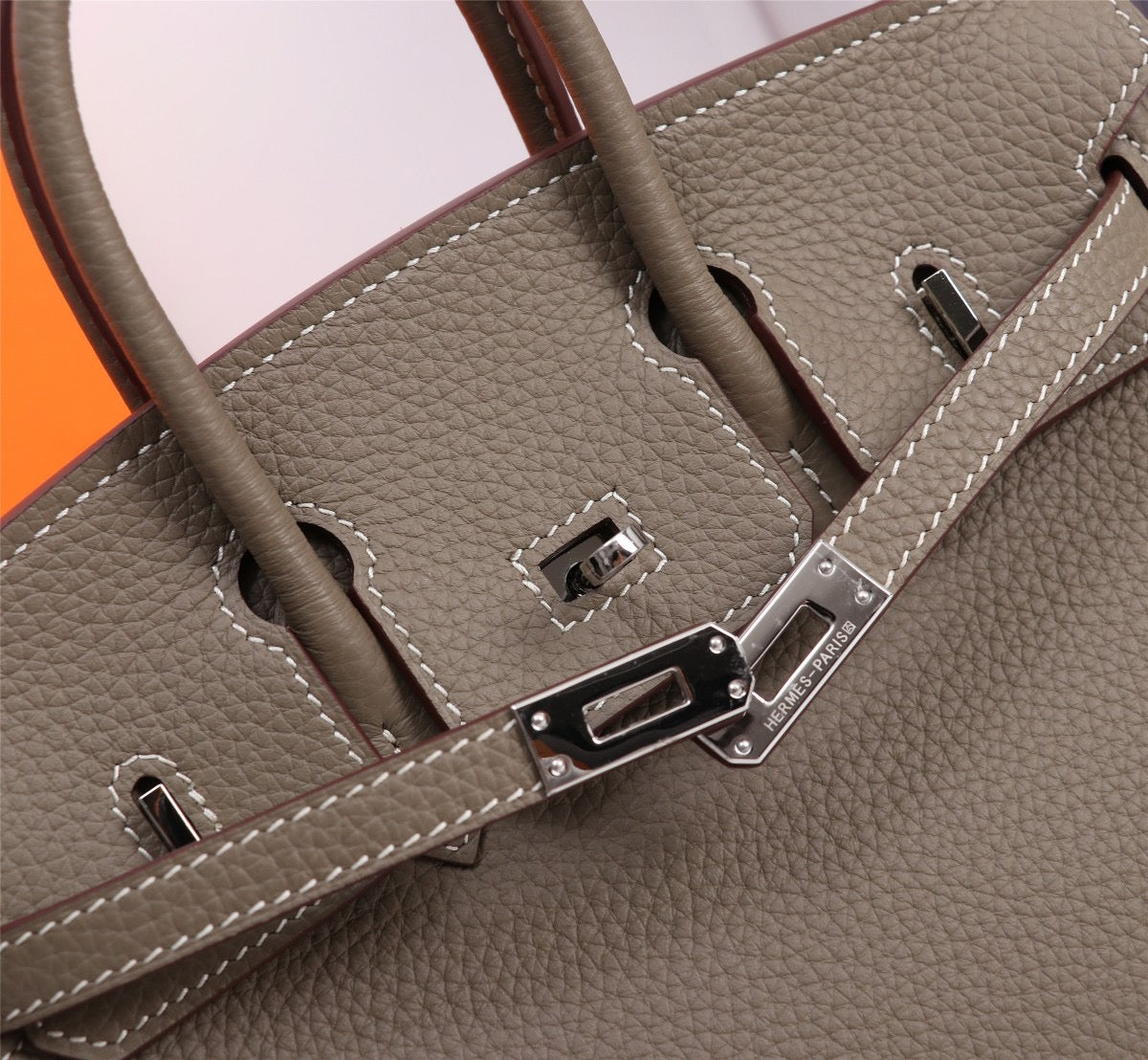 BIRKIN 30 – ÉTOUPE WITH PALLADIUM HARDWARE