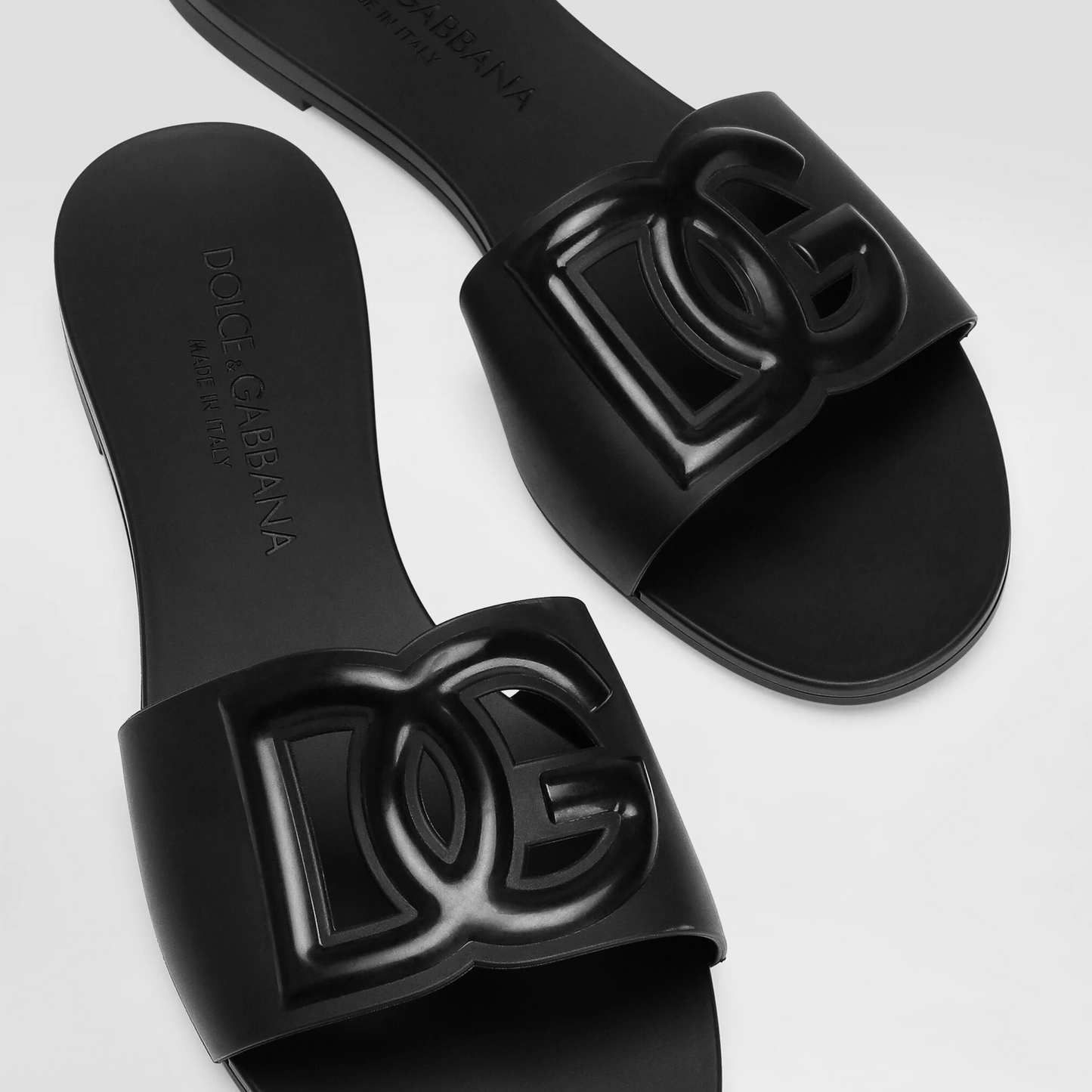 DG RUBBER SLIDE SANDALS - BLACK